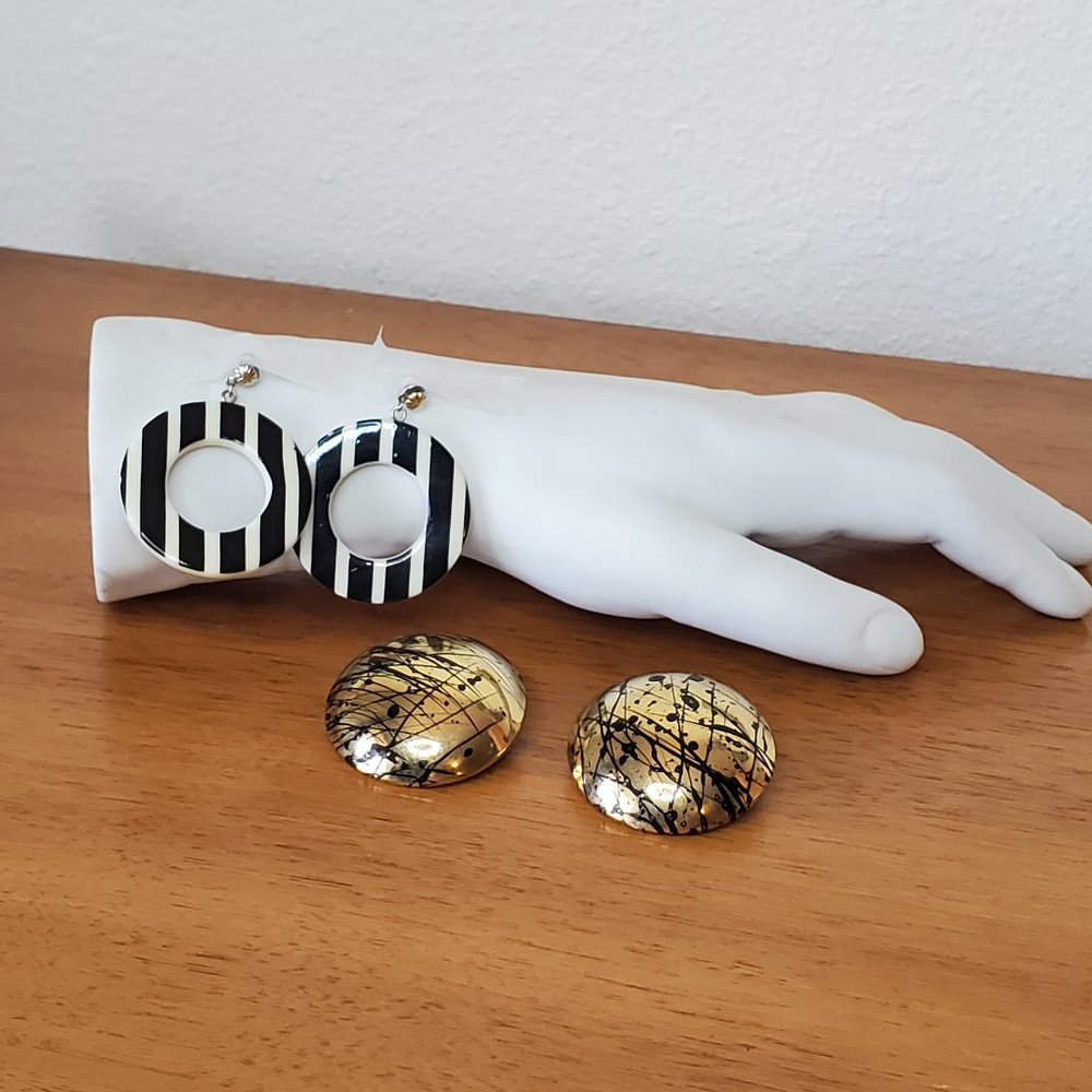 Vintage 1980's Pierced Earrings Set x2 | Plastic Stripes Metal Gold Splatter - Picture 10 of 10